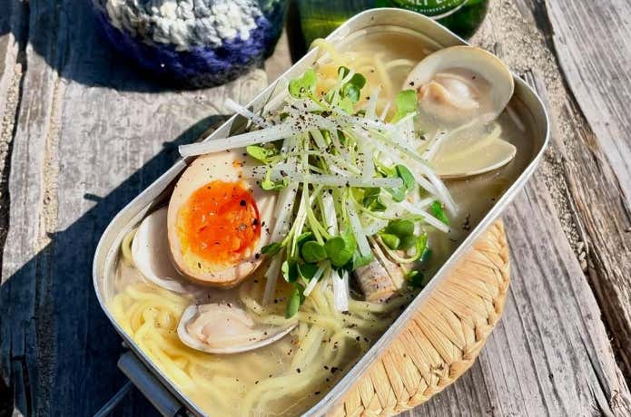 メスティンレシピ（はまぐり柚子こしょうラーメン）