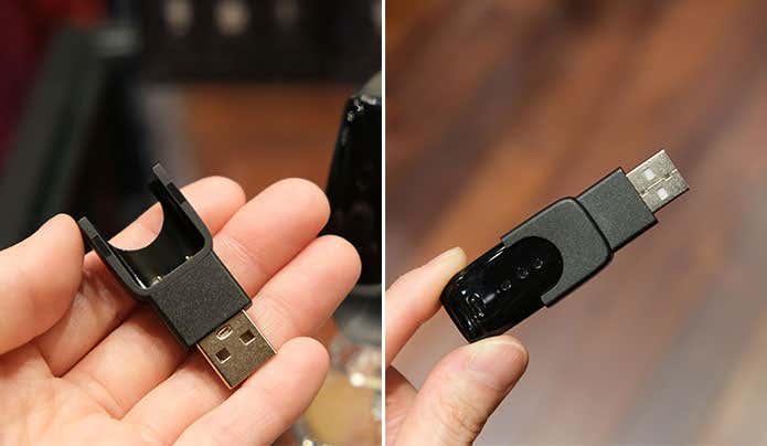 暑熱バンドPROの充電器