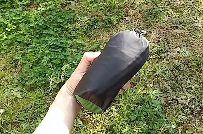 レインウェア携帯性