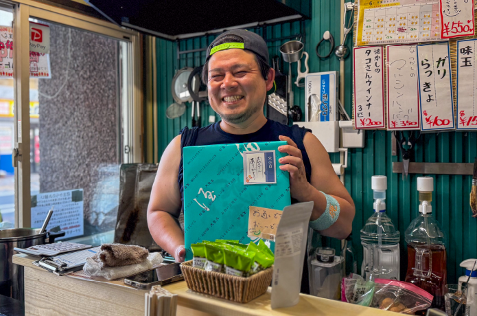 立吞みエンドーの店主遠藤さん