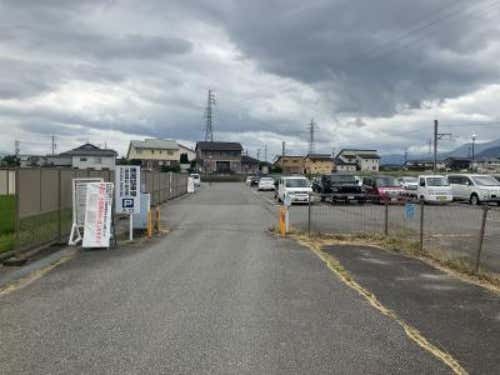 JR穂高駅 (穂高駐車場 穂高駅まで徒歩5分、穂高神社南側)