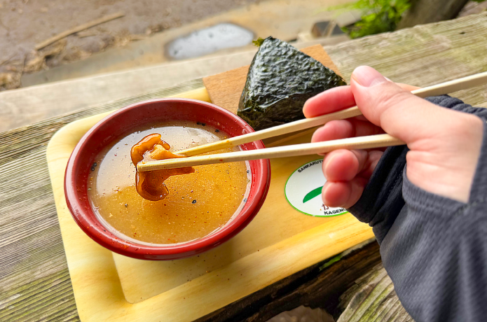 茶屋名物のなめこ汁