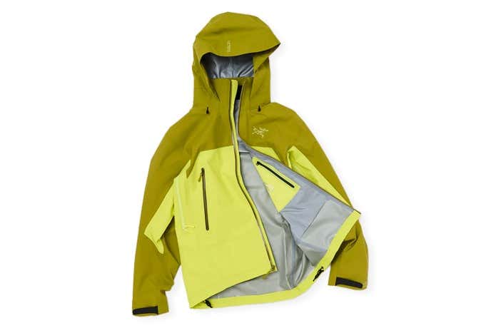 山*崎様 ‼️大幅値下げ‼️ ‼️値引き交渉可能‼️ ATOMIC Beta R BETA AR JACKET】重量わずか456g。妥協なき設計と新GORE-TEX PRO