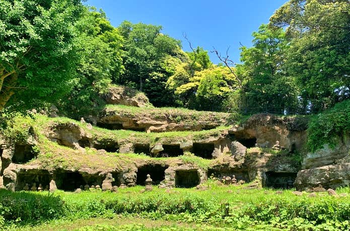 まんだら堂やぐら群