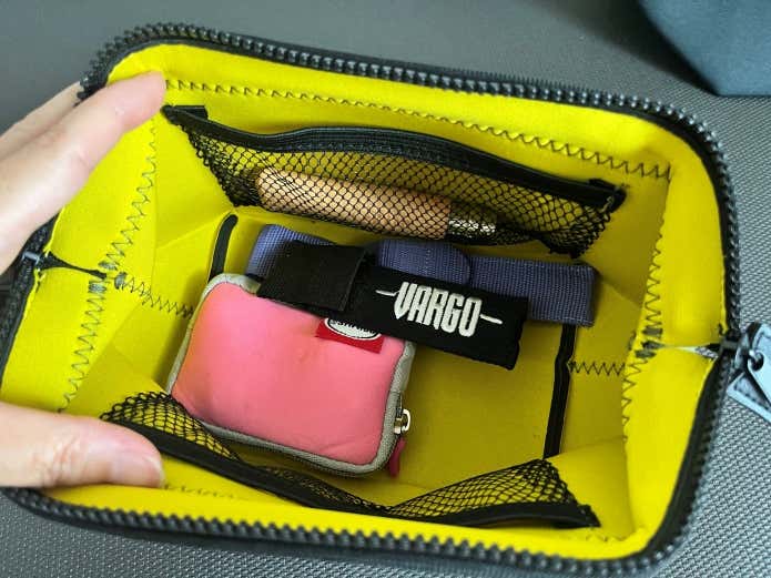 プエプコ　WIRED POUCH