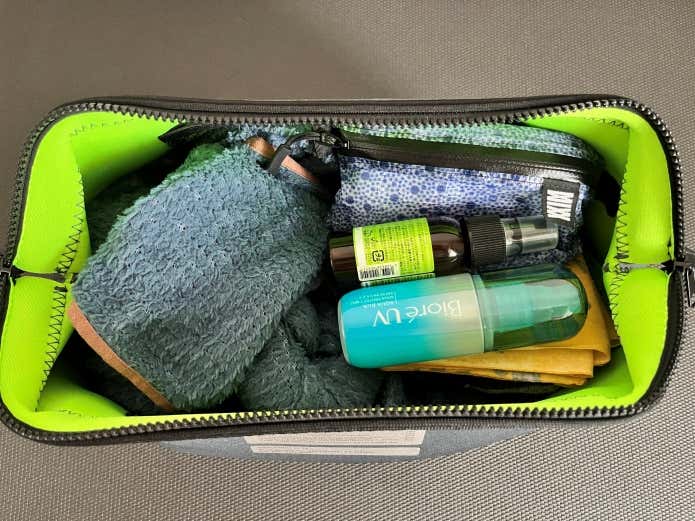 プエプコ　WIRED POUCH