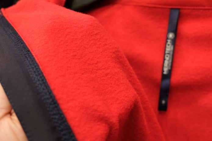 【2,900円】Merino TECH アクティブインサレーションスタンドジャケット 内側の素材感