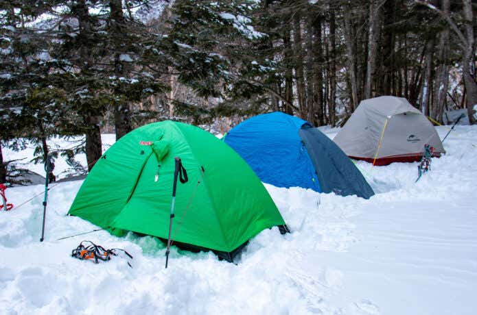 雪のテント泊