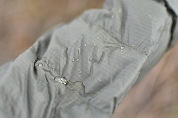 FORCLAZ ダウンジャケット TREK 500 メンズ 撥水