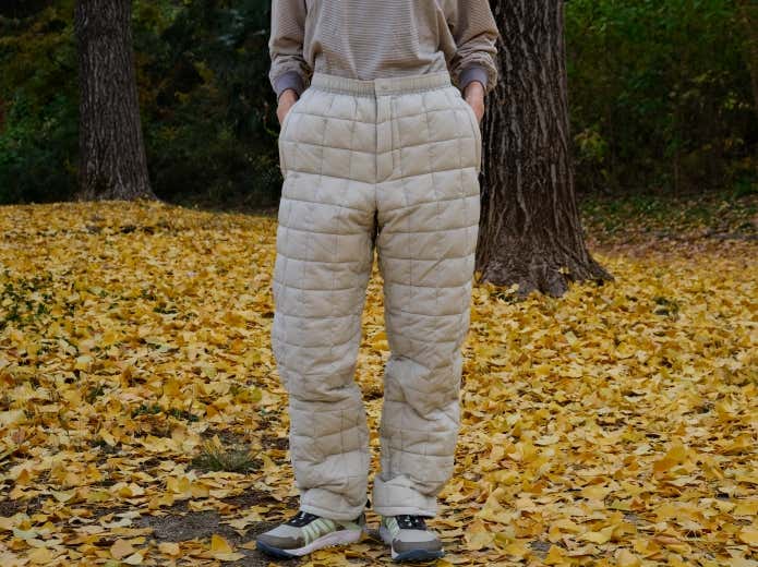 マウンテン ダウンパンツ 着用シルエット