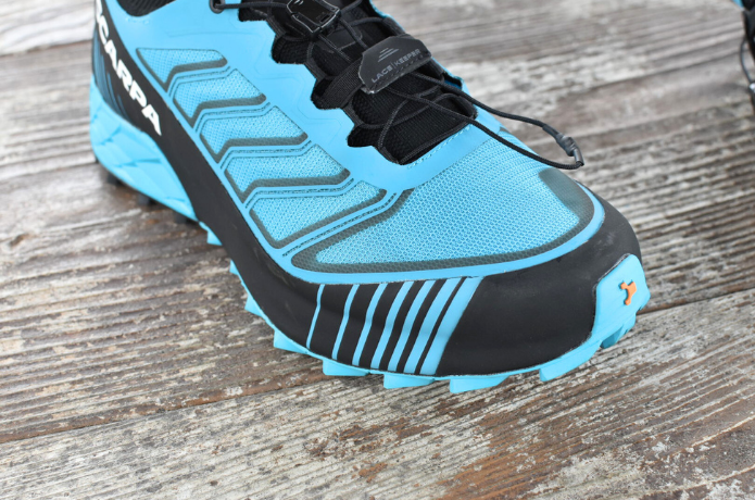 スカルパ「リベレラン 2」のアッパー