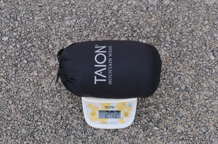 マウンテンライトダウンパンツ 重量