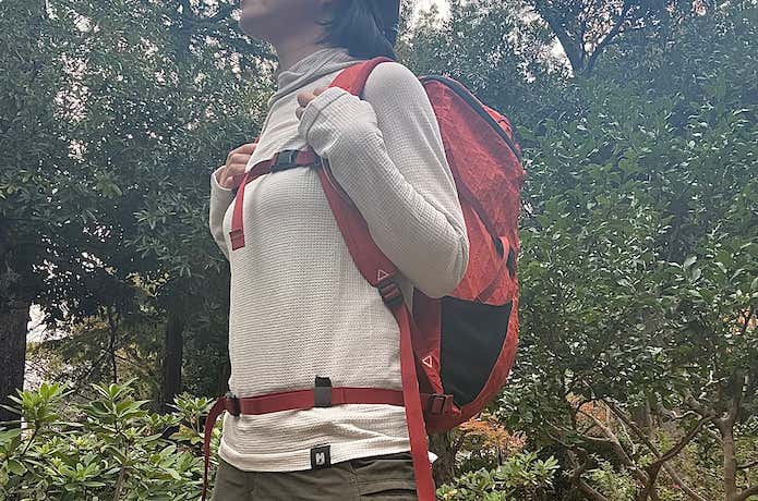 寒い時期の理想的なベースレイヤー「ワッフル ウール フーディ」