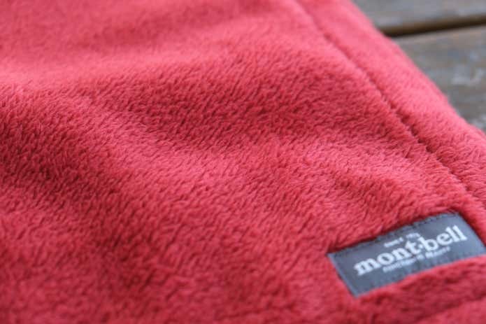 モンベル クリマエアブランケット S 生地感