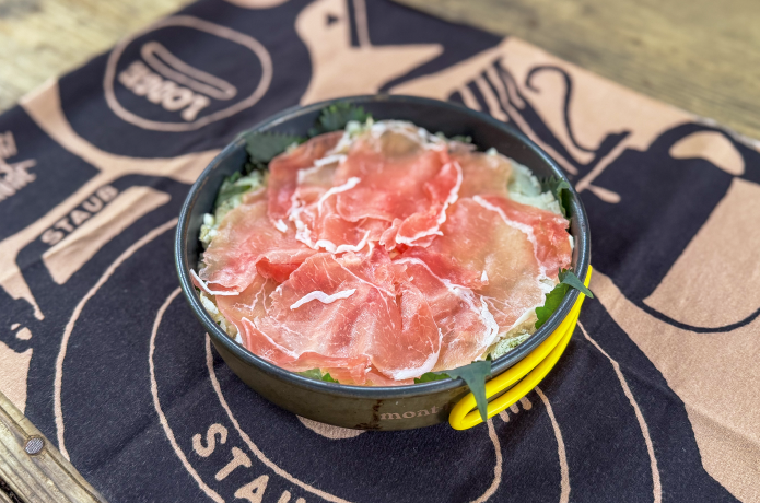 マウンテングルメラボのすじ青のり香るポテトピュレを使ったはむ寿司