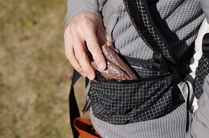 TATIC(スタティック)アドリフト ダイニーマ ミトンのコンパクトさ