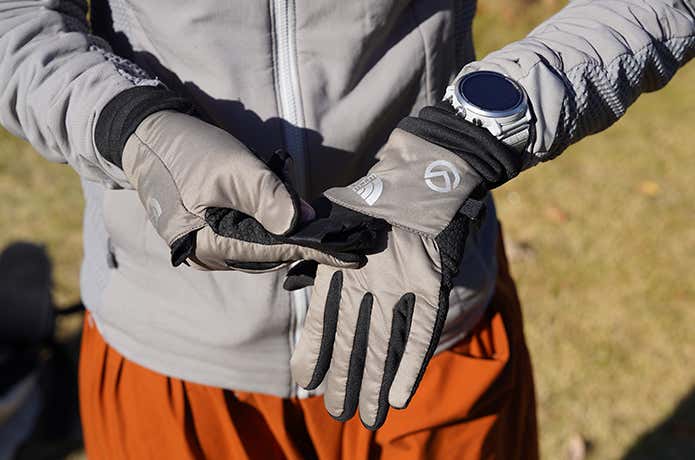 THE NORTH FACE(ノースフェイス)ベントリックスグローブ使用イメージ