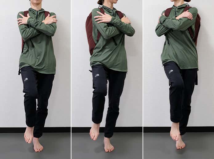 「リュックを背負って片脚バランス」のやり方