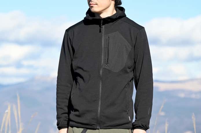 ワークマン メリノテックを着用した人