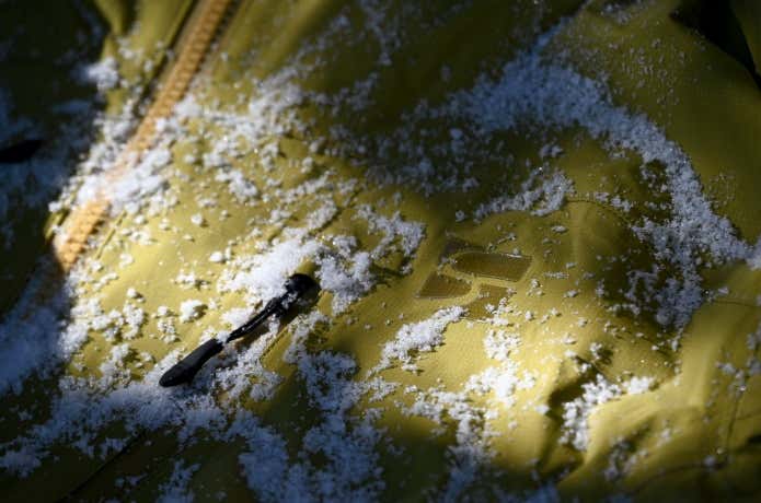 エバーブレスプリモとfinetrackのロゴ