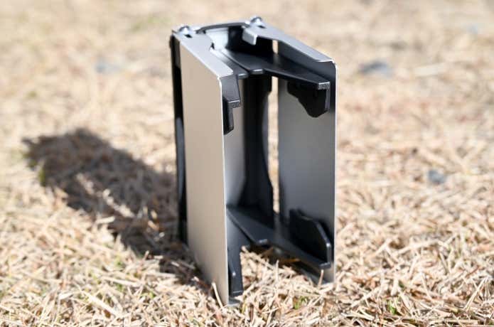 畳んだトレイルテーブル