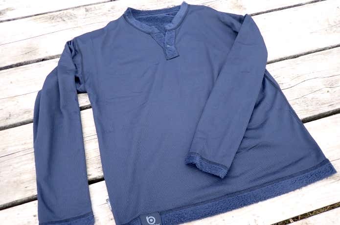 BODY TOUGHNESSのフライウォームリバーシブルロンシャツ