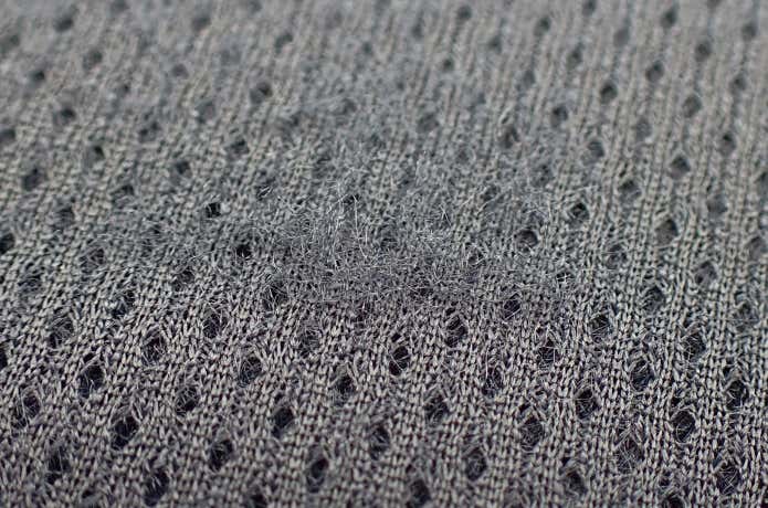 BODY TOUGHNESSのフライウォームの耐久性を登山でレビュー