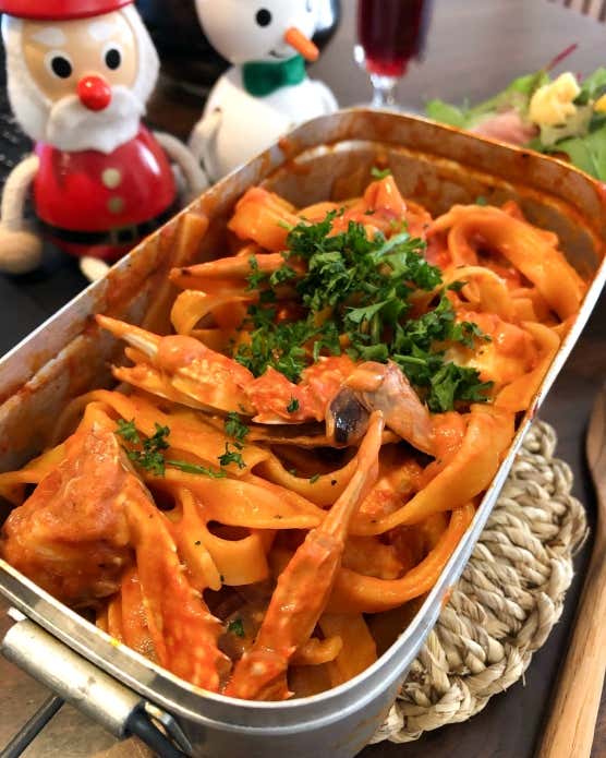 「ワタリガニのトマトパスタ」完成
