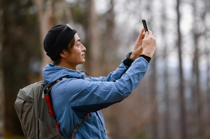 arrows Alphaの撮影機能を登山でレビューするTAKEさん