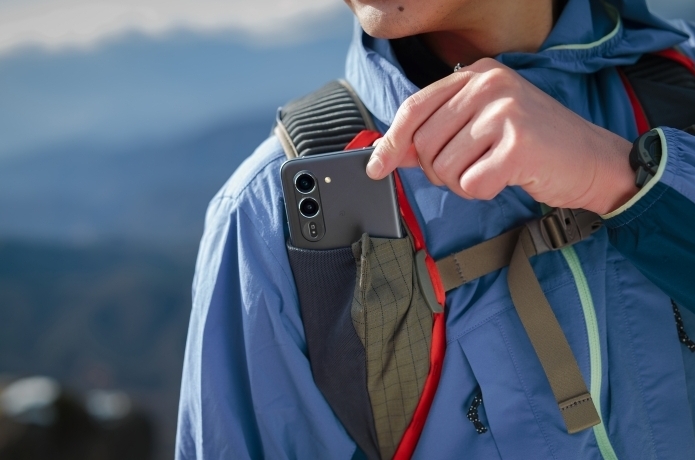 arrows Alphaを登山でレビュー