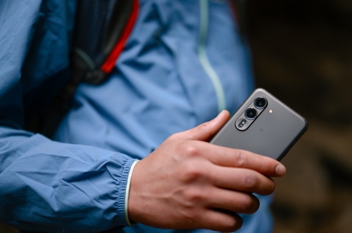 arrows Alphaを登山でレビュー