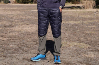 ピークパフォーマンス／ヘリウムダウンショーツ