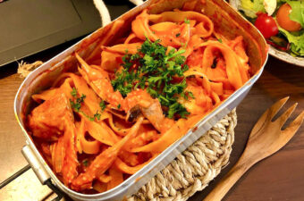 メスティンレシピ / ワタリガニのトマトパスタ