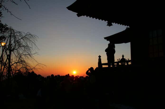 武蔵御嶽神社からの日の出