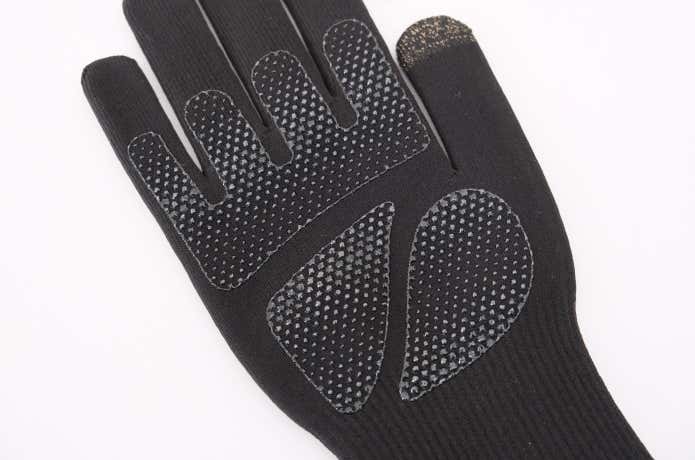 DRESS 防水ニットグローブ　掌の滑り止め加工