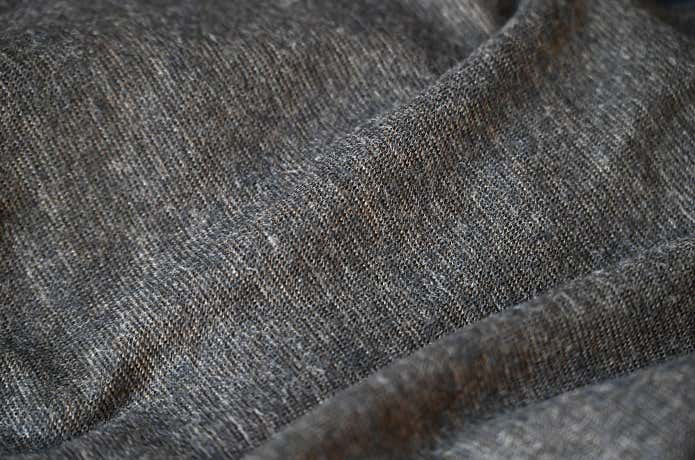 「メリノウール×ブレスサーモ」の生地質