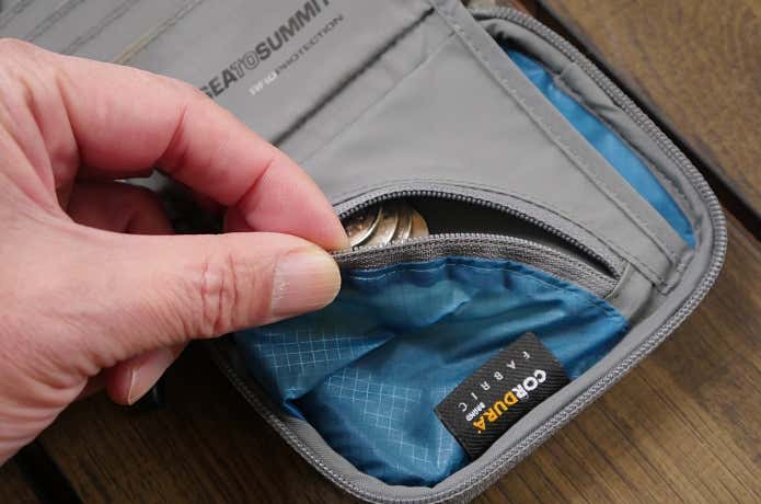 シートゥサミット／トラベルウォレット