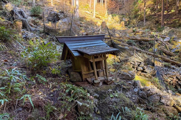 棒ノ折山ルート上の祠
