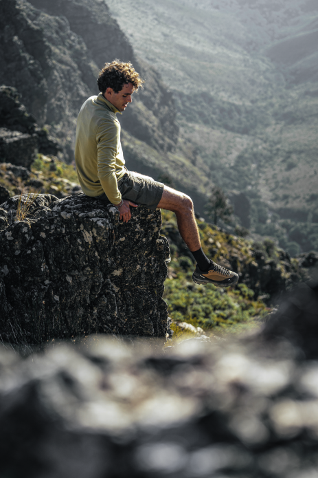 ハイテック　クレストウォータープルーフ