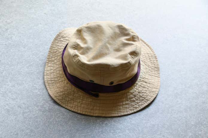 フェルトがアクセントのハット