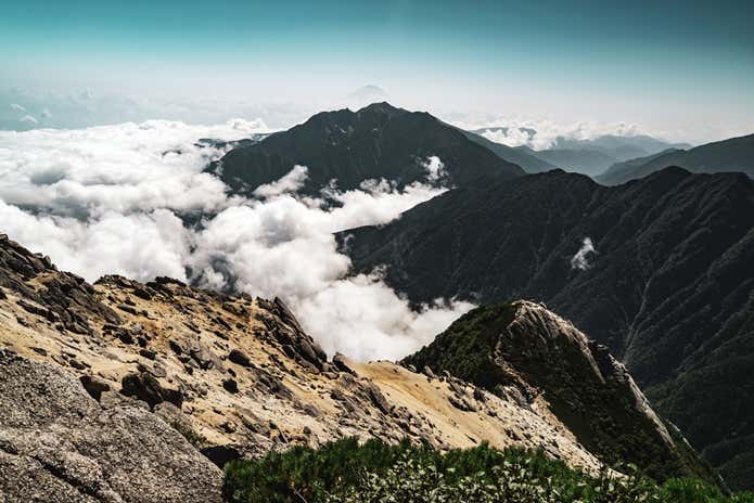 甲斐駒ヶ岳からの展望
