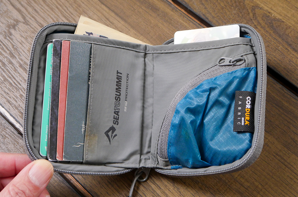 シートゥサミット / トラベルウォレットRFID