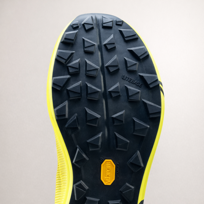 アークテリクス シラン2のVibram® Megagripアウトソール