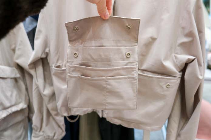 取り出したポーチ