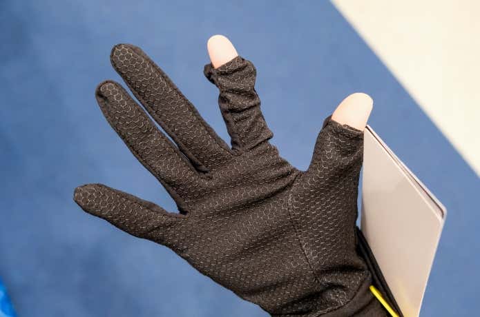 XShelter 暑熱β カジュアルグローブ 親指と人刺し指を出せる仕様