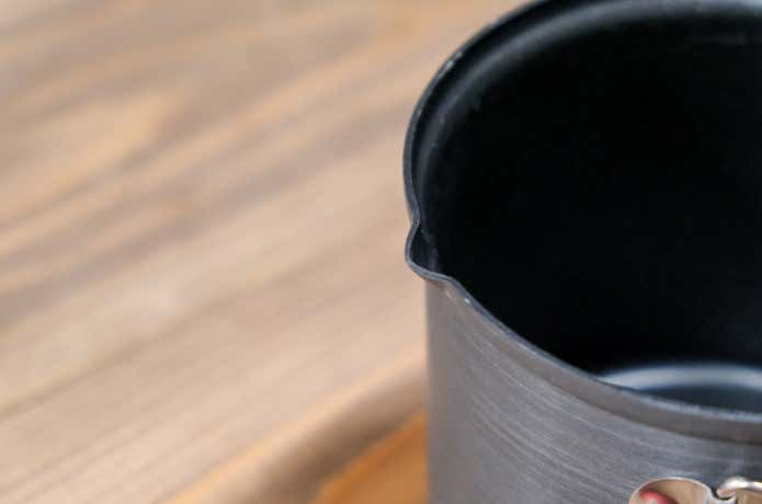 クッカーの注ぎ口