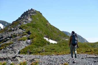 蝶ヶ岳の稜線
