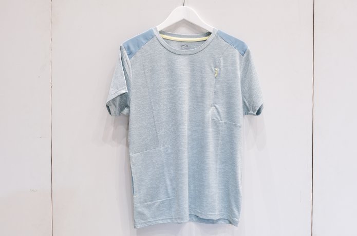 L ドライスクラッチ アクティブTシャツ　バック