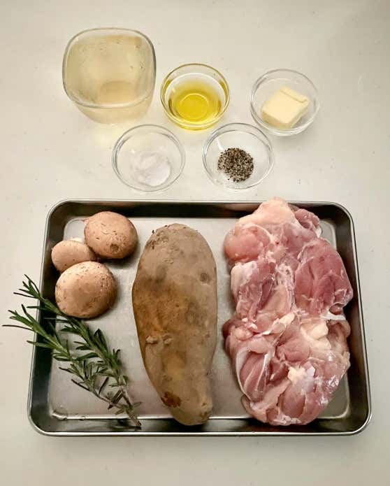 鶏肉とじゃがいもの白ワイン煮込み 材料