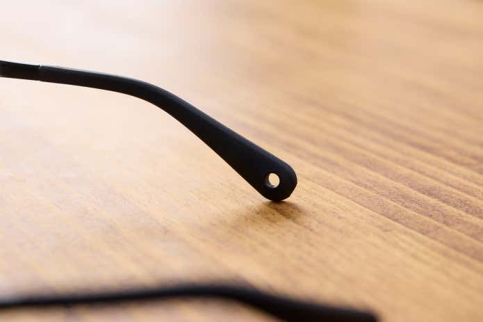 グラスコードが付けられる穴